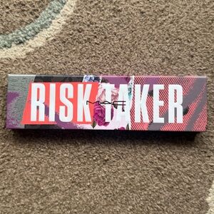 MAC Risk Taker Eyeshadow and Highlighter Palette - Brand New - Discontinued